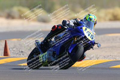 media/Sep-25-2022-CVMA (Sun) [[ee08ed6642]]/Race 6 Amateur Supersport Open/